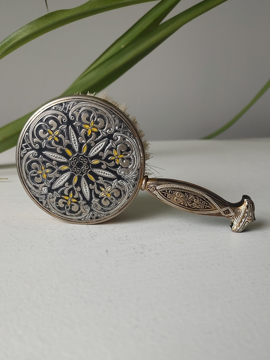 Vintage Other - Vintage Hair Brush